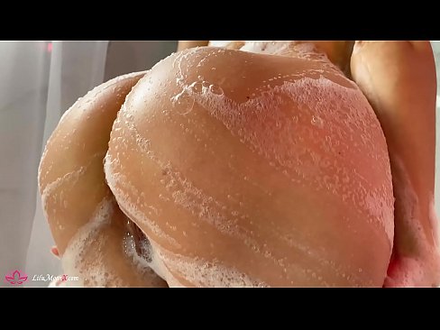 ❤️ Brunette masturbearet poesje mei Vibrator nei intens orgasme yn dûs Kwaliteitsseks by porno fy.hentaivost.ru ❌